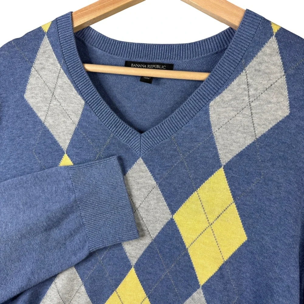 Banana Republic Mens Blue Argyle 100% Cotton V-Neck Sweater Large Long Sleeve